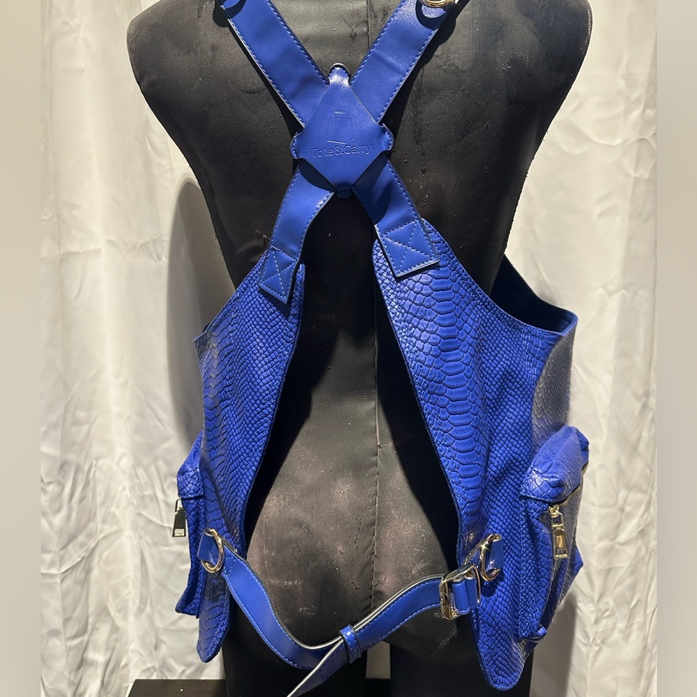 TACTICAL LEATHER VEST IN ROYAL BLUE - Picture 5 of 12